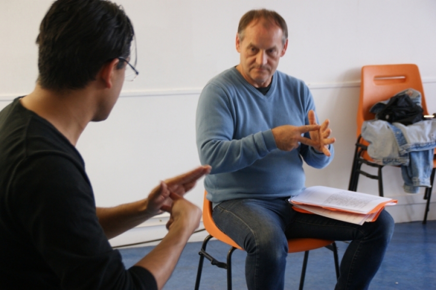 Nouveau : des cours du soir de LSF !